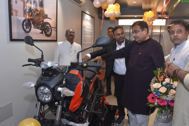 Nitin Gadkari 연합 장관, Nagpur에 Oben Electric의 75번째 쇼룸 개설 