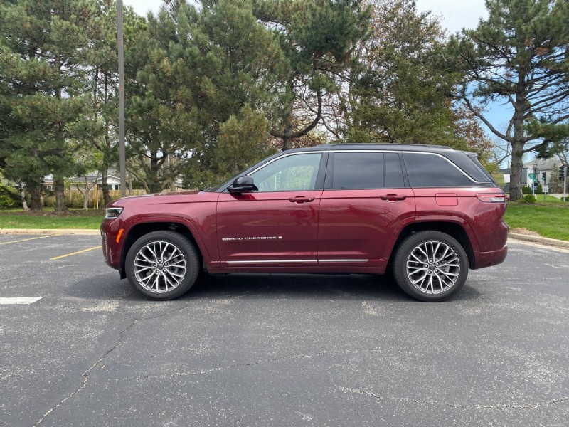 2026 Jeep Grand Cherokee Summit 리뷰:파워, 편안함, 오프로드 성능 