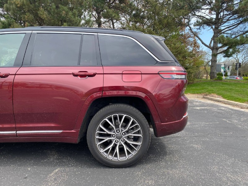 2026 Jeep Grand Cherokee Summit 리뷰:파워, 편안함, 오프로드 성능 