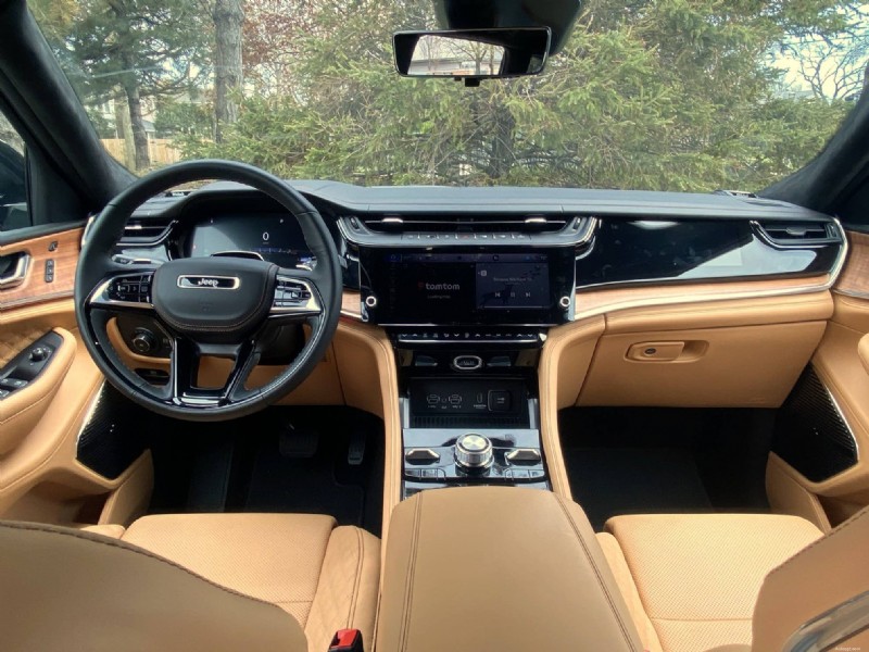 2026 Jeep Grand Cherokee Summit 리뷰:파워, 편안함, 오프로드 성능 