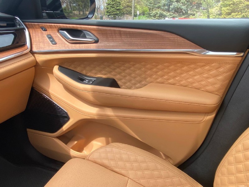 2026 Jeep Grand Cherokee Summit 리뷰:파워, 편안함, 오프로드 성능 