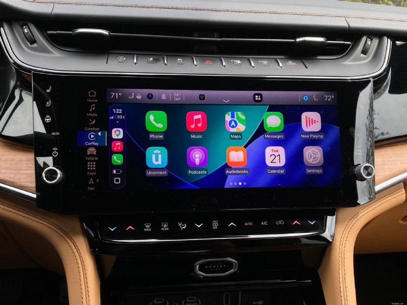 2026 Jeep Grand Cherokee Summit 리뷰:파워, 편안함, 오프로드 성능 