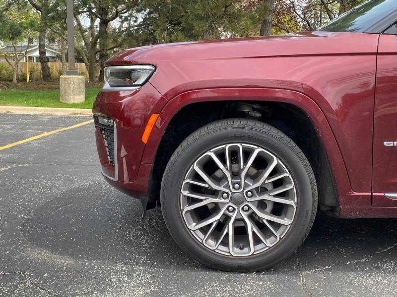 2026 Jeep Grand Cherokee Summit 리뷰:파워, 편안함, 오프로드 성능 