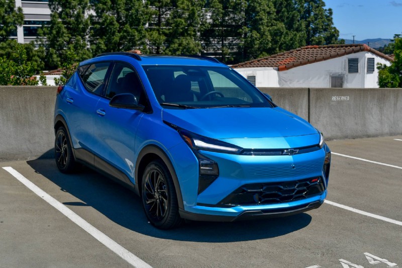 2027 Chevy Bolt RS 리뷰:통근 경험 및 이것이 눈에 띄는 이유 