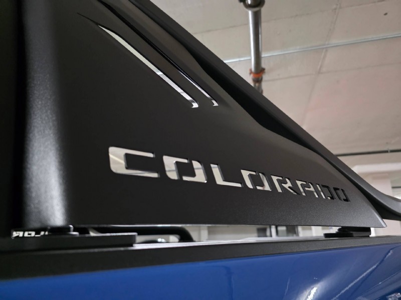 2025년 Chevy Colorado Trail Boss 리뷰:비교할 수 없는 오프로드 파워 및 가치 