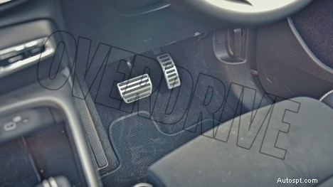 2022 볼보 XC40 Recharge 표준 인테리어 – 프리미엄 디자인 및 기능 