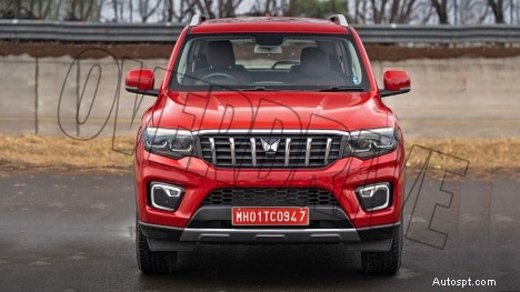 Mahindra Scorpio-N 2022 Z8L 가솔린 – 6단 수동, 매끄러운 외관 