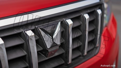 Mahindra Scorpio-N 2022 Z8L 가솔린 – 6단 수동, 매끄러운 외관 