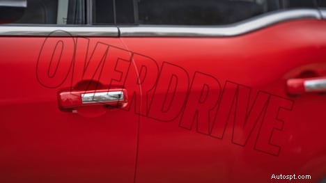 Mahindra Scorpio-N 2022 Z8L 가솔린 – 6단 수동, 매끄러운 외관 