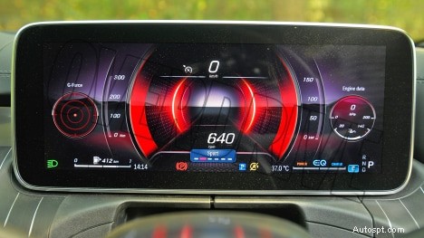 2022 Mercedes-Benz C-Class C200 인테리어 – 럭셔리함, 편안함, 최첨단 디자인