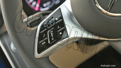 2022 Mercedes-Benz C-Class C200 인테리어 – 럭셔리함, 편안함, 최첨단 디자인
