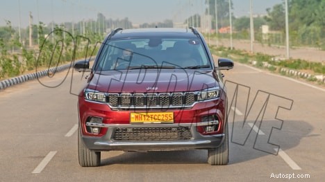 Jeep Meridian 2022 Limited 외관 살펴보기 - 프리미엄 디자인 및 견고한 성능 