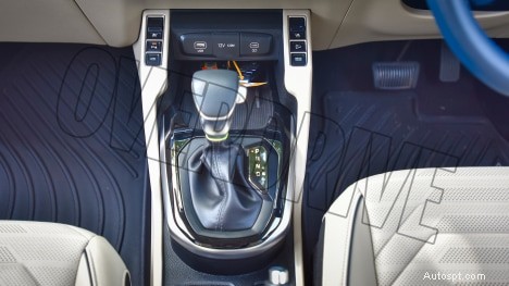 2022 기아 카렌스 럭셔리 플러스 – 7인승, 1.5L 엔진, 6단 자동 인테리어 