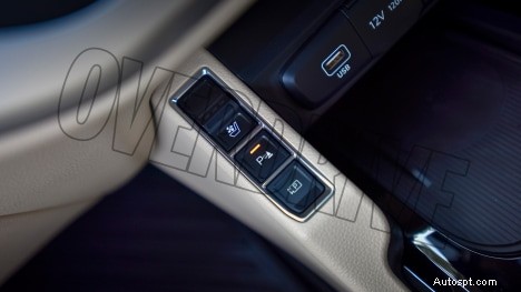 2022 기아 카렌스 럭셔리 플러스 – 7인승, 1.5L 엔진, 6단 자동 인테리어 