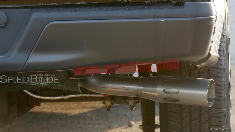 Ford F‑150 프로토타입은 Land Rover Turbo‑Diesel V6 엔진으로 구동됩니다. 