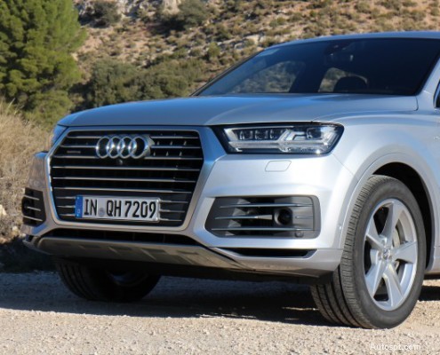 아우디 Q7 e-트론 3.0 TDI:럭셔리 디젤 플러그인 하이브리드 SUV의 첫 주행 리뷰 