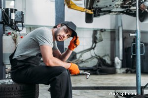 C&S Auto Repair:아이다호폴스의 전문 차량 유지보수 및 수리 