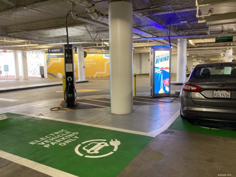 이상적인 EV 충전 네트워크 선택:실용 가이드 