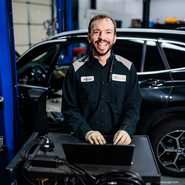 신뢰할 수 있는 지역 자동차 서비스 – Avalon Motor Sports, Denver 