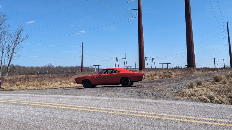 Dodge Charger에서 Heidts 4-링크 후면 및 IFS 키트 테스트 