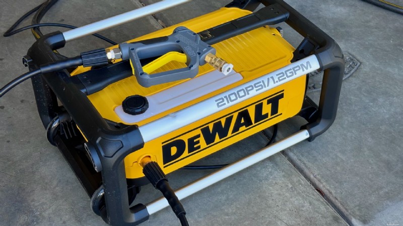 DeWalt 2100psi 전기 압력 세척기 검토 – 성능, 신뢰성 및 가치 