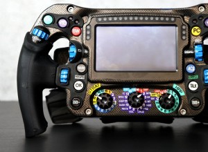 F1 스티어링 휠에 대한 전체 가이드:모든 버튼, 패들 및 손잡이 설명 