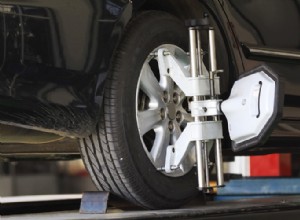 타이어 및 휠 베어링 소음 진단:원인, 증상 및 DIY 수정 