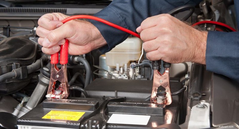 라디오 및 조명이 작동하는 동안 자동차의 시동이 걸리지 않는 이유 — 진단 및 빠른 수정 