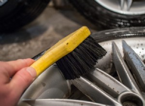겨울용 여름용 타이어를 안전하게 보관하기:완벽한 가이드 